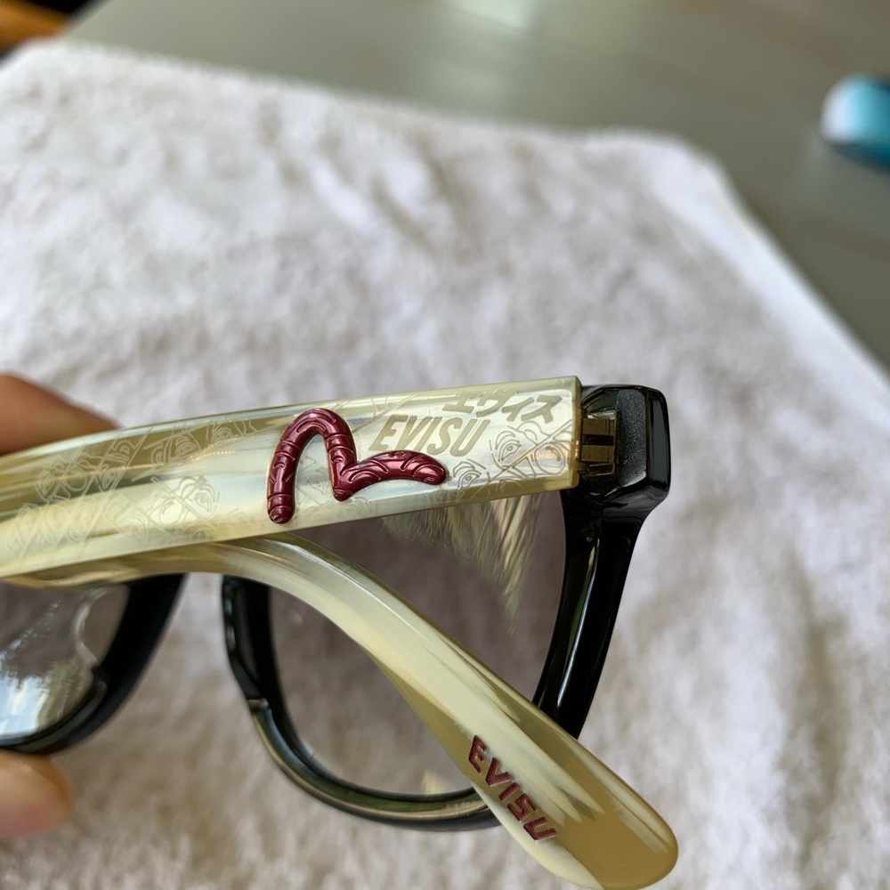 Evisu sunglasses (smaller faces)